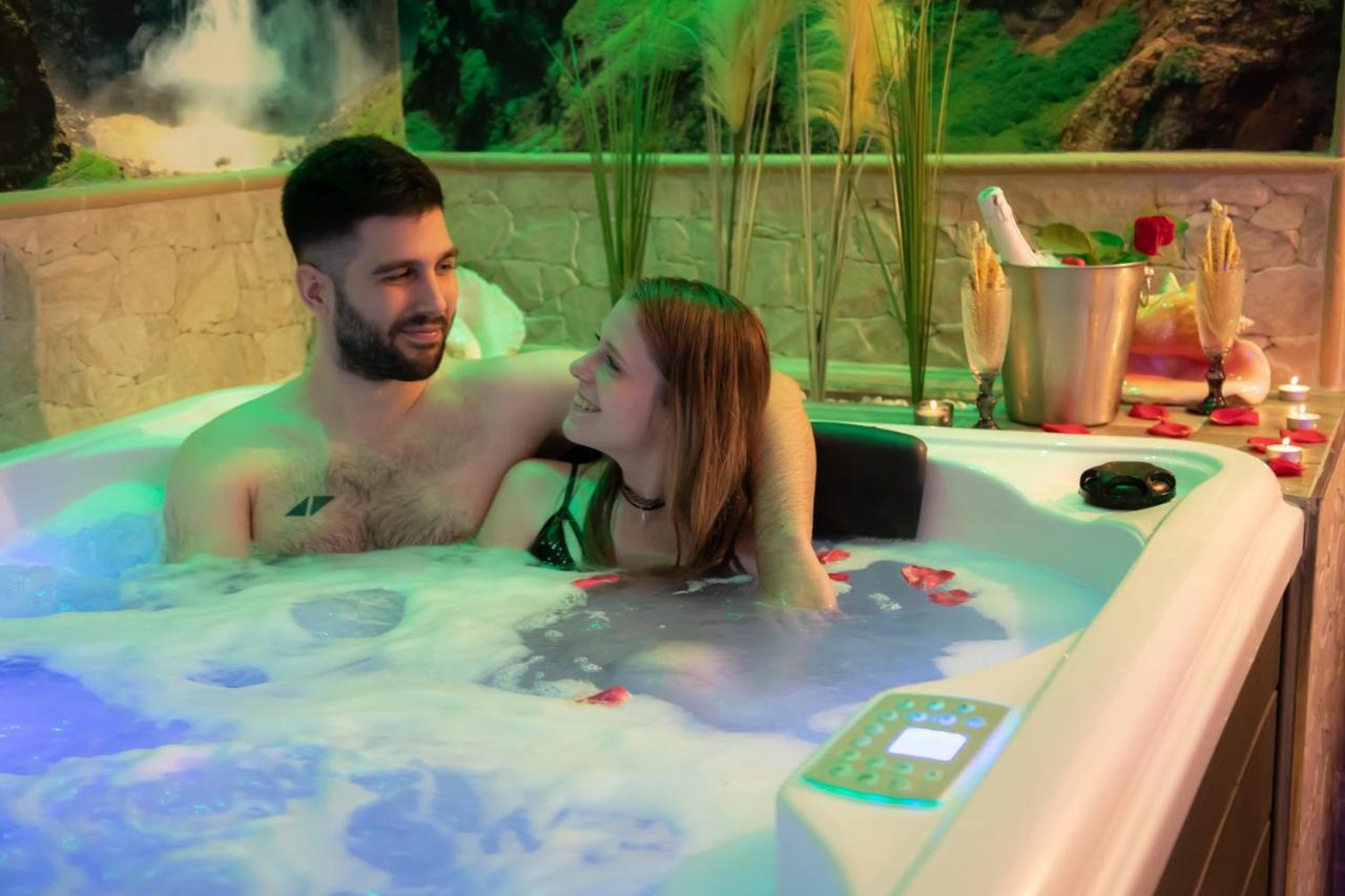 Apartamento Estrella Sauna Spa Jacuzzi Alhama De Aragon Bagian luar foto