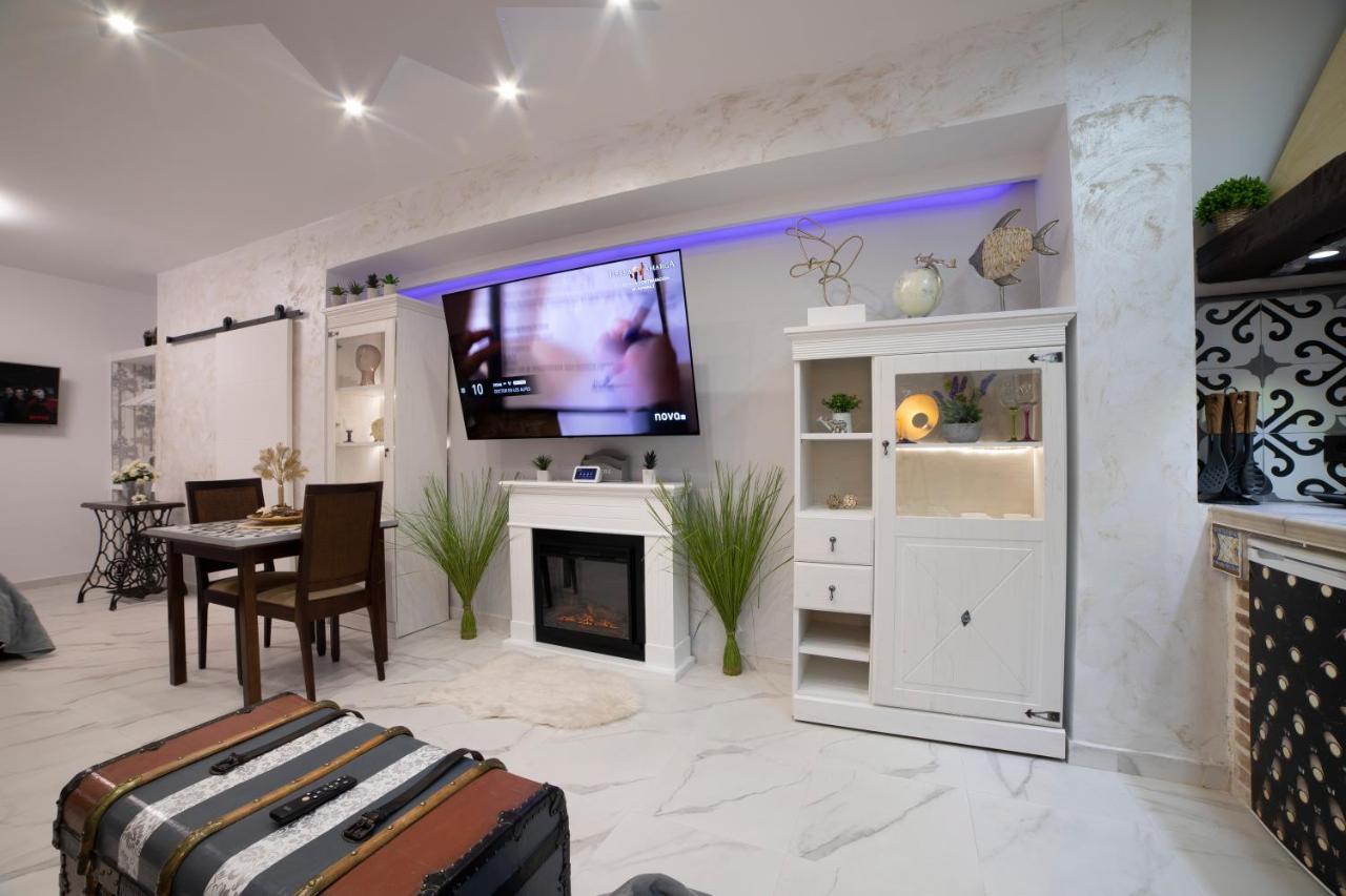 Apartamento Estrella Sauna Spa Jacuzzi Alhama De Aragon Bagian luar foto