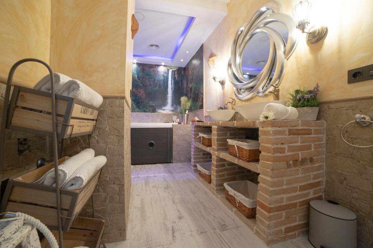 Apartamento Estrella Sauna Spa Jacuzzi Alhama De Aragon Bagian luar foto